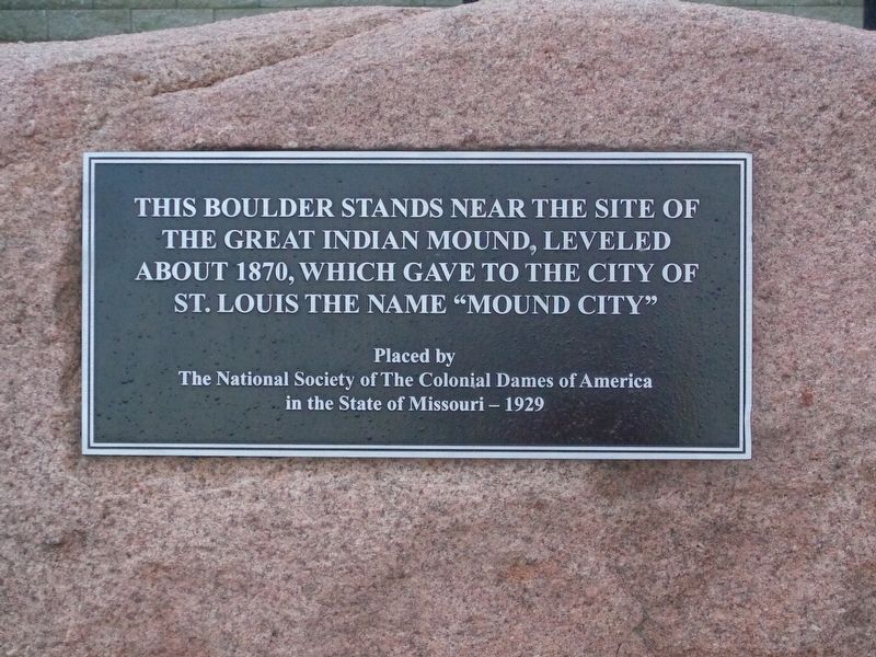 Le Grange de Terre (Big Mound) Plaque. Click for full size. Le Grange de Terre (Big Mound) Plaque image. Click for full size.