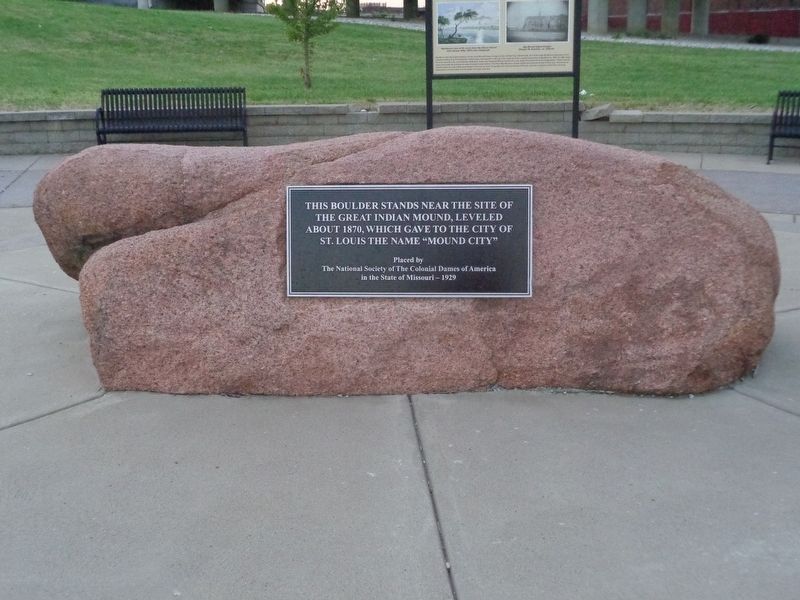 Le Grange de Terre (Big Mound) Marker. Click for full size. Le Grange de Terre (Big Mound) Marker image. Click for full size.