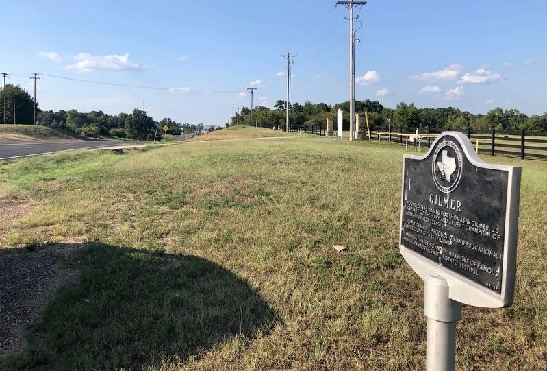 View north to Gilmer on US-271 from the marker. image. Click for full size.
