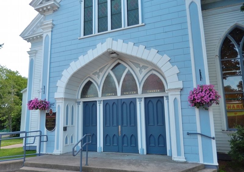 St. James United Church (<i>entrance detail</i>) image. Click for full size.