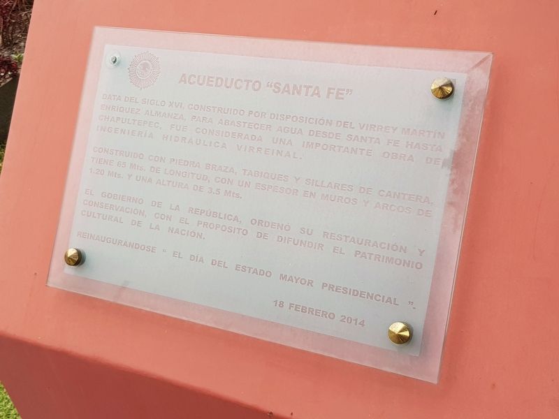 The Santa Fe Aqueduct Marker image. Click for full size.