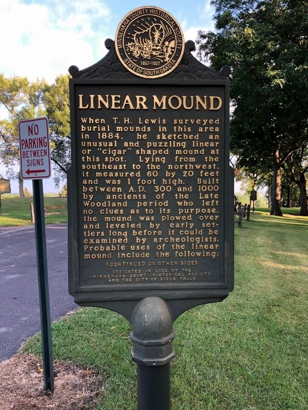 Linear Mound Marker image. Click for full size.