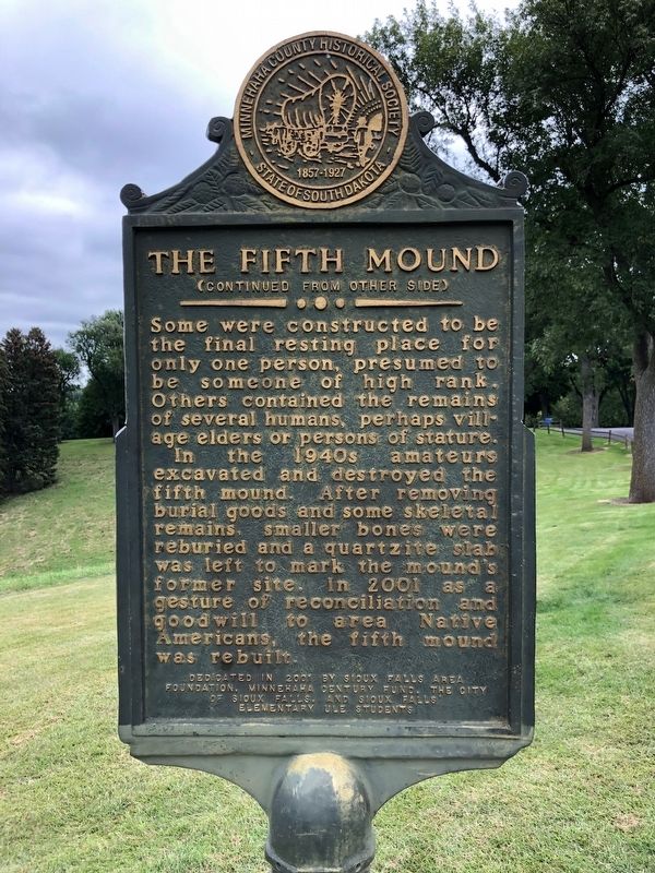 The Fifth Mound Marker image. Click for full size.
