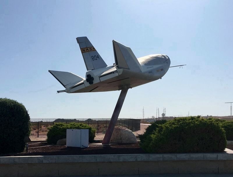 HL-10 Lifting Body. Click for full size. HL-10 Lifting Body image. Click for full size.