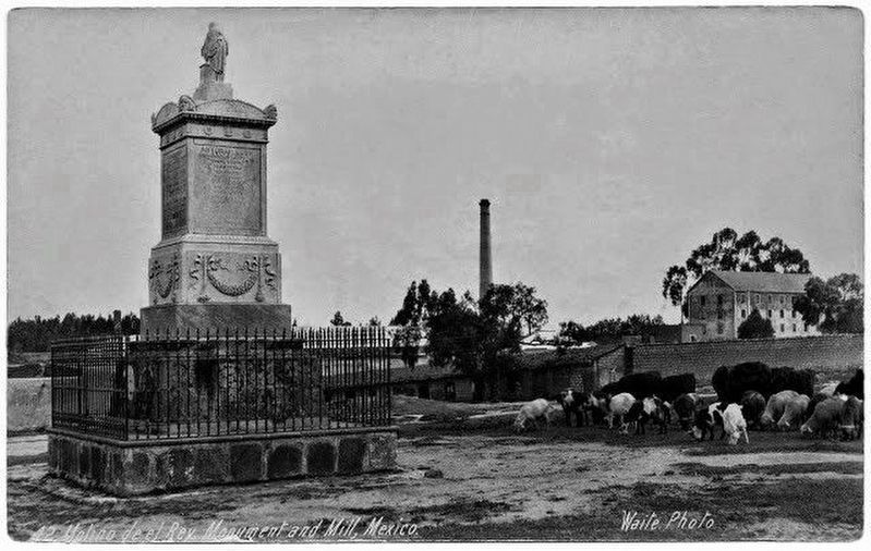 Molino de Rey War Memorial in its original location image. Click for full size.