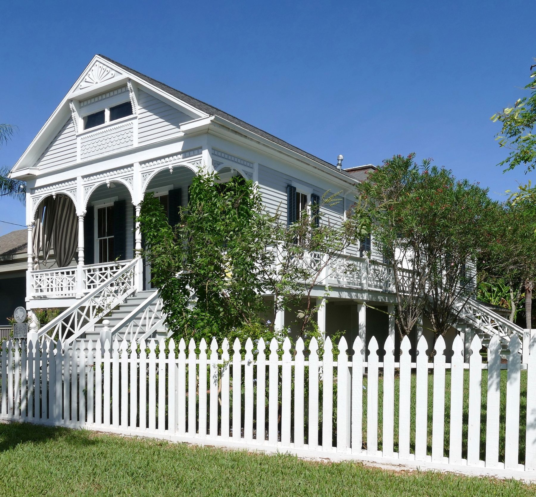 Henry C. Henck, Jr. House image. Click for full size.