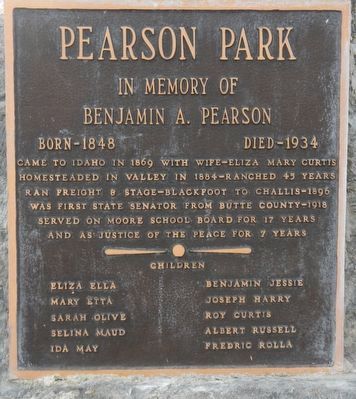 Pearson Park Marker. Click for full size. Pearson Park Marker image. Click for full size.