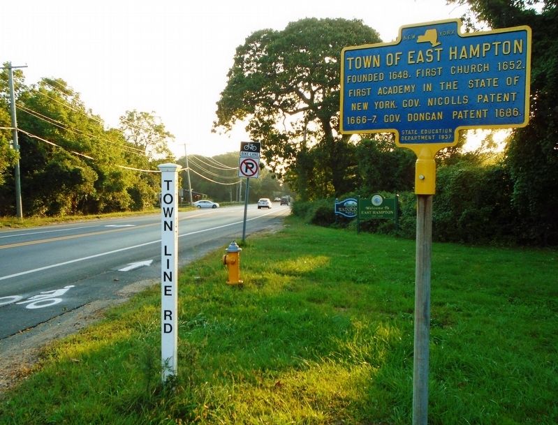 Town of East Hampton Marker image. Click for full size.
