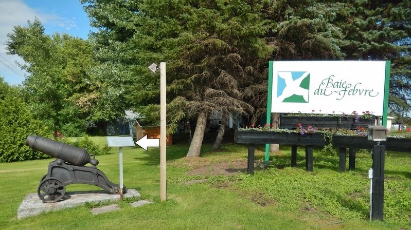 Bref Historique du Canon de la Baie-du-Febvre Marker<br>(<i>wide view</i>). Click for full size. Bref Historique du Canon de la Baie-du-Febvre Marker<br>(<i>wide view</i>) image. Click for full size.