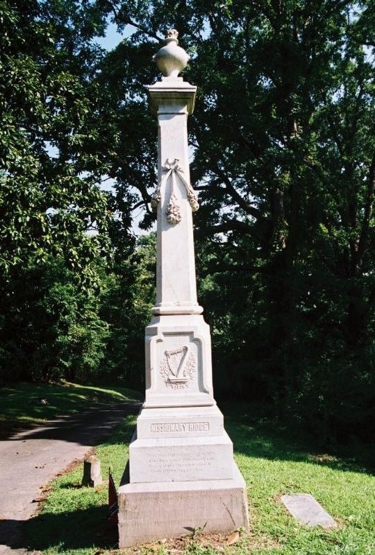 The Cleburne monument & gravesite, Helena AK image. Click for full size.