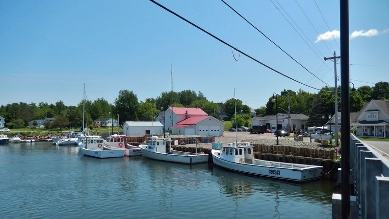 Murray Harbour Fishing Boats<br>(<i>bridge on right • marker visible in right background</i>) image. Click for full size.