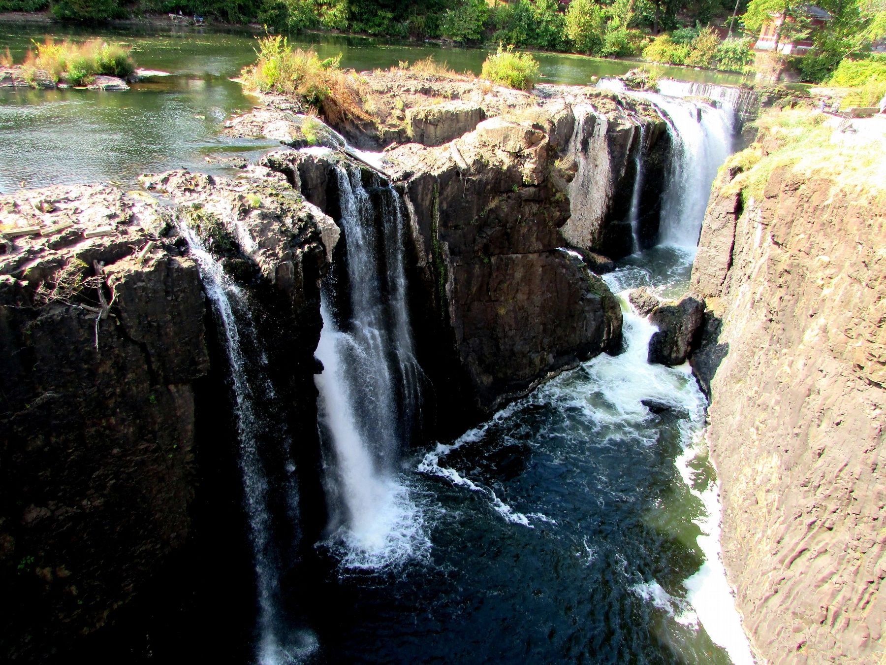 Great Falls. Click for full size. Great Falls image. Click for full size.
