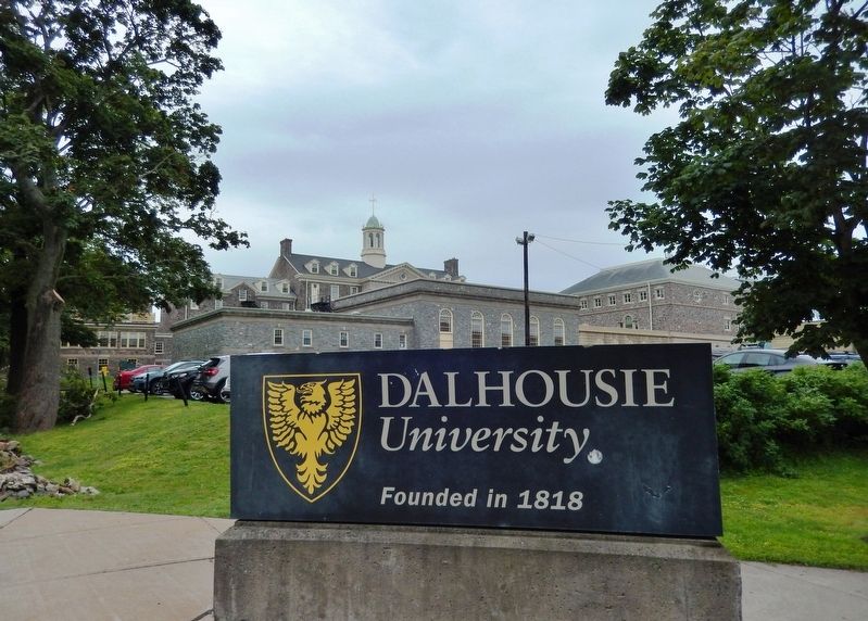 Dalhousie University Entrance (<i>near marker</i>) image. Click for full size.