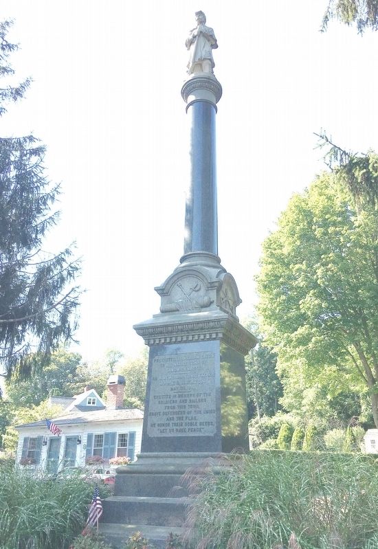 Sandwich Civil War Monument image. Click for full size.