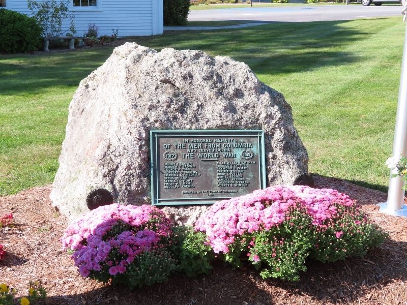Columbia World War I Monument image. Click for full size.