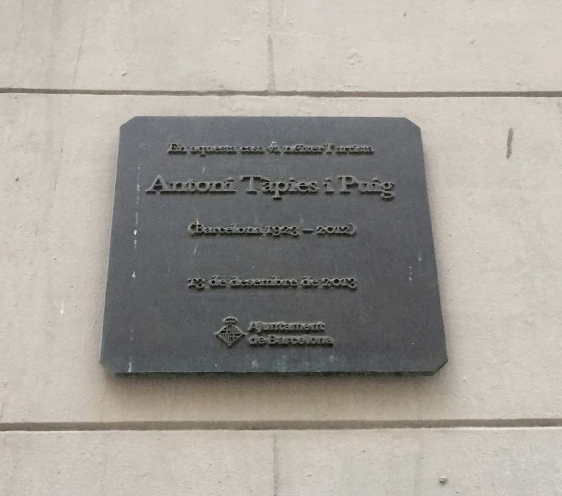 Antoni T�pies i Puig Marker image. Click for full size.