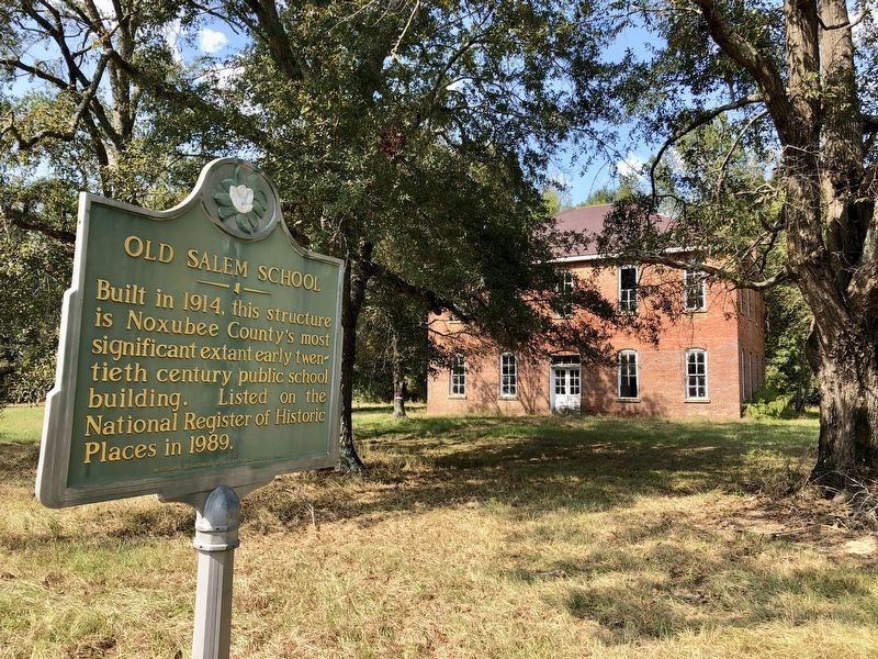 Old Salem School and marker. image. Click for full size.