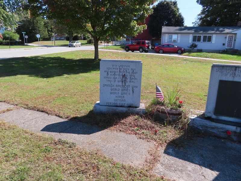 Plainfield Veterans Monument image. Click for full size.