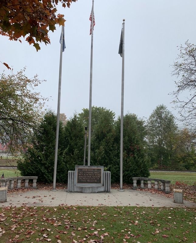 Lyndon Veterans Memorial image. Click for full size.