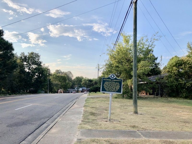 Needmore Community Marker looking north on Spring Street. image. Click for full size.