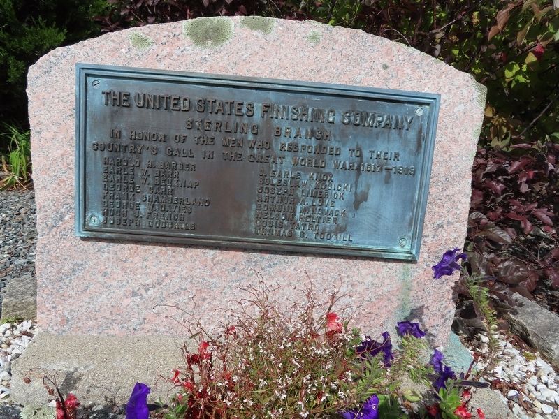 United States Finishing Company World War I Memorial image. Click for full size.