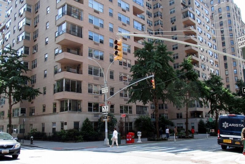 The Brevoort, 11 Fifth Avenue. Click for full size. The Brevoort, 11 Fifth Avenue image. Click for full size.
