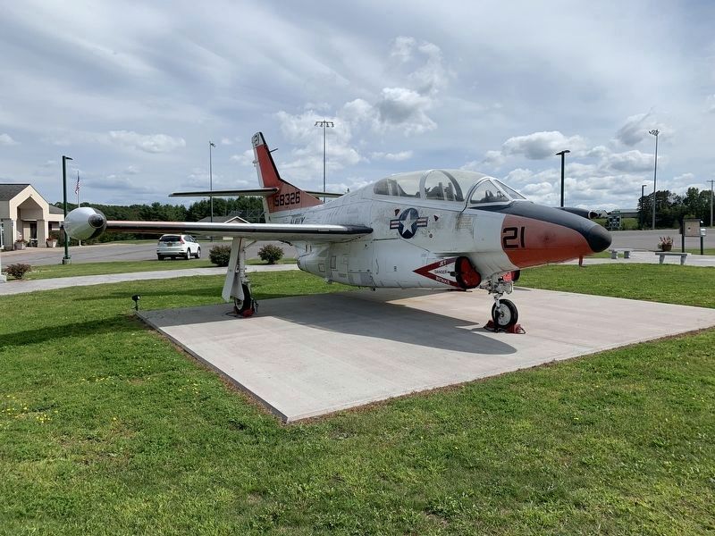 North American T-2 Buckeye image. Click for full size.