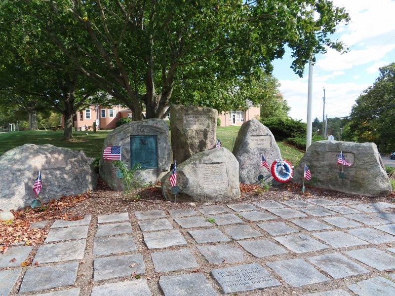 Ledyard Veterans Memorials image. Click for full size.