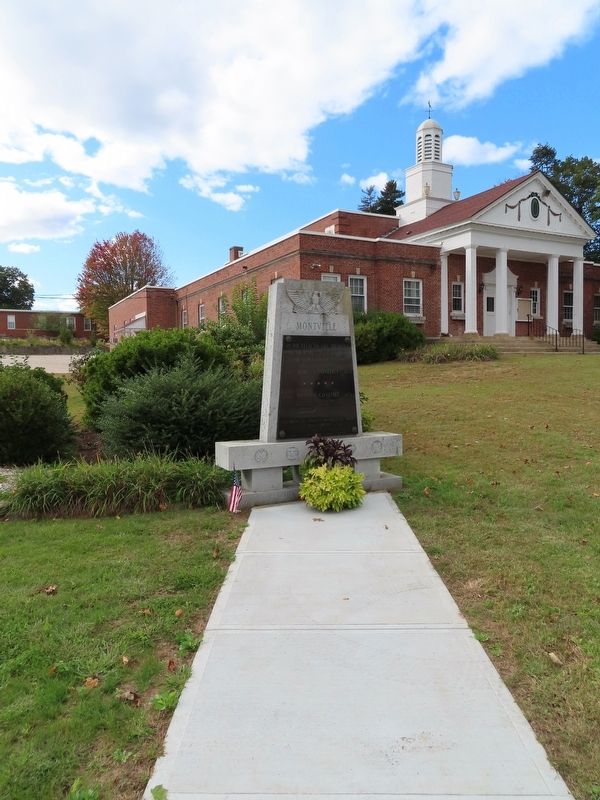 Montville Veterans Memorial image. Click for full size.