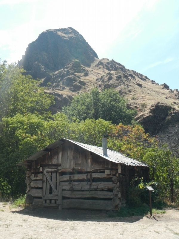Hanna Cabin Marker. Click for full size. Hanna Cabin Marker image. Click for full size.