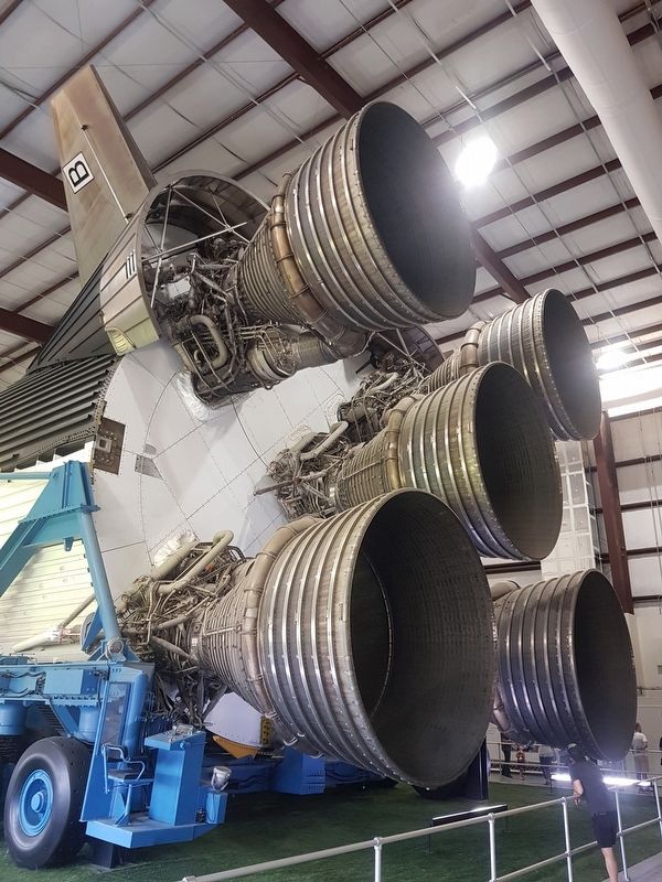 Five F-1 Engines on the nearby Saturn V image. Click for full size.
