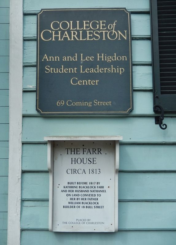 The Farr House Marker (<i>tall view</i>) image. Click for full size.
