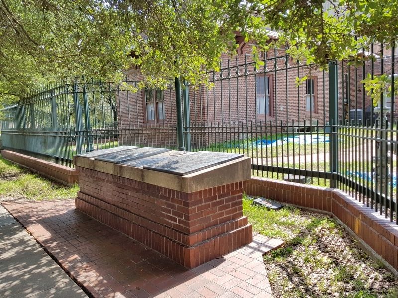 Southend Water Pumping Station and Marker. Click for full size. Southend Water Pumping Station and Marker image. Click for full size.