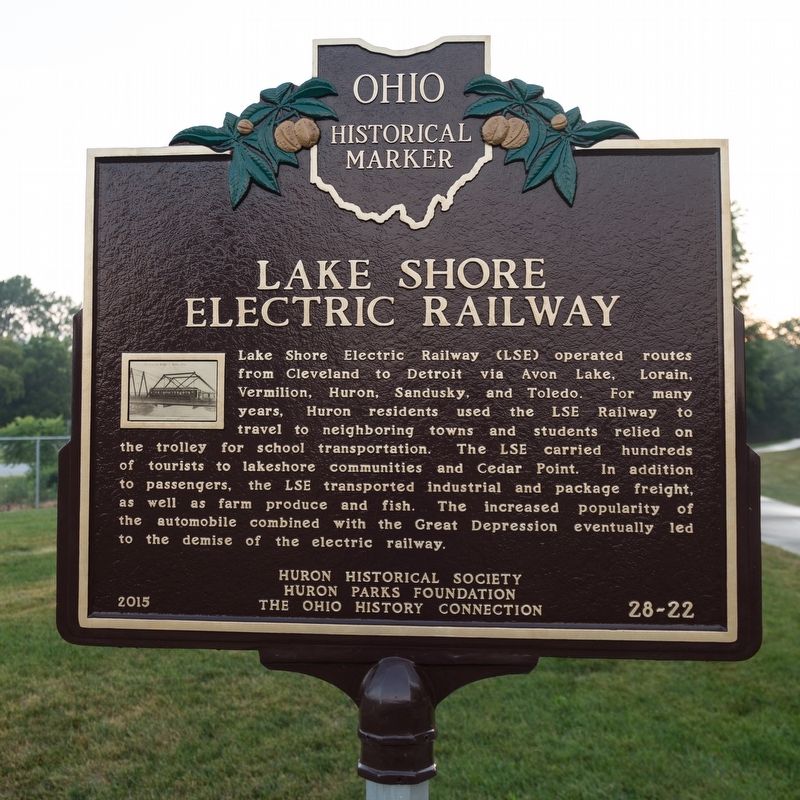 Lake Shore Electric Railway side of marker image. Click for full size.