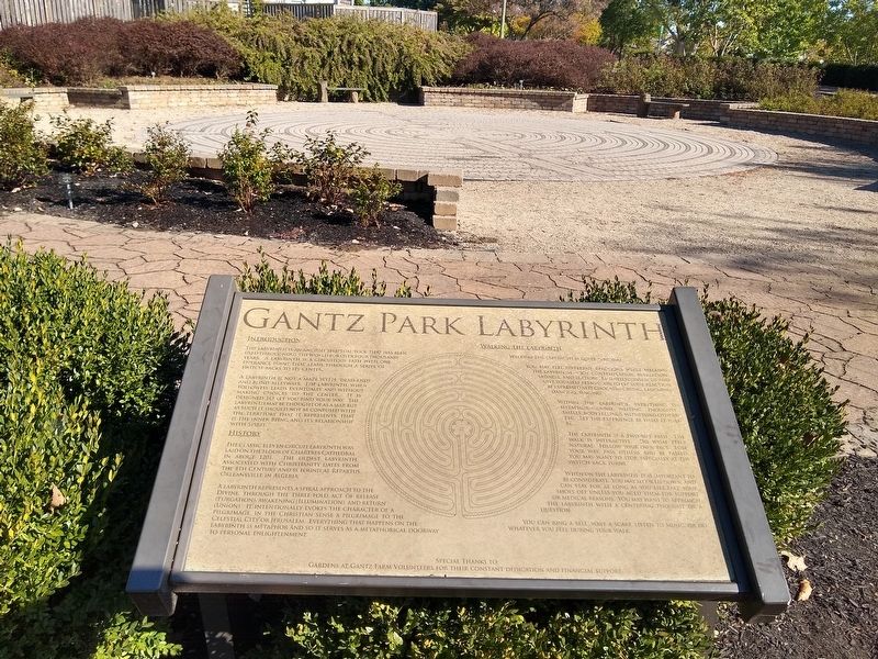 Gantz Park Labyrinth and Marker image. Click for full size.