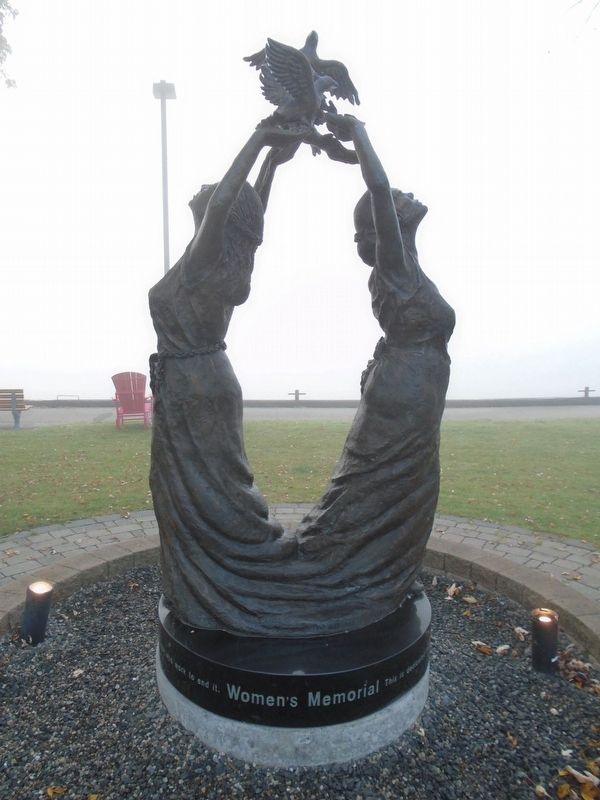Women's Memorial. Click for full size. Women's Memorial image. Click for full size.