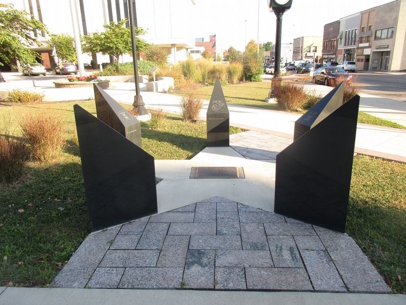 Delaware County Veterans Memorial image. Click for full size.
