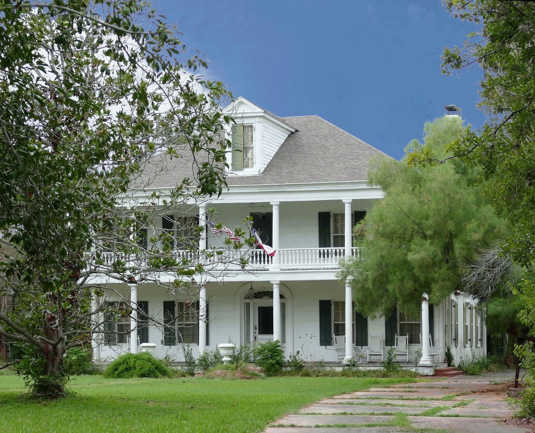 Phillips-Sale House. Click for full size. Phillips-Sale House image. Click for full size.