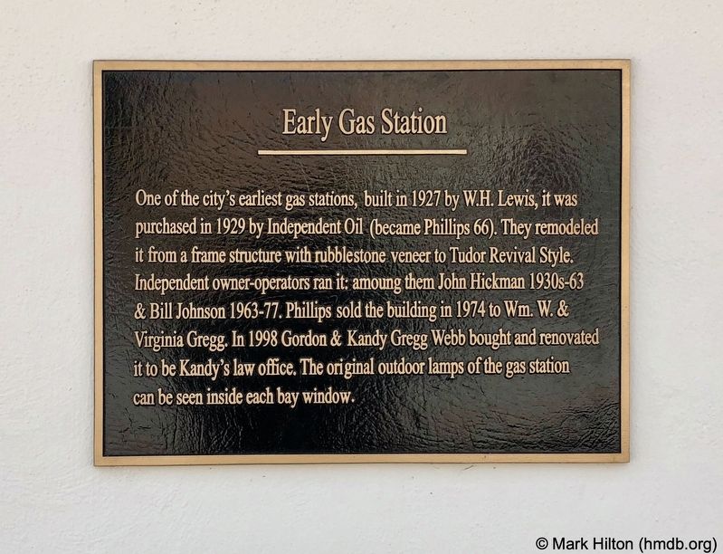 Early Gas Station Marker image. Click for full size.