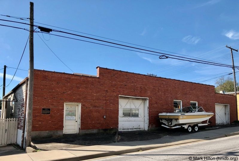 Early Garage and Marker image. Click for full size.
