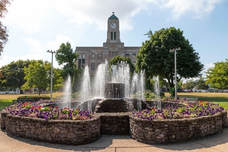 The Boy with the Boot Fountain, Sandusky Ohio image. Click for full size.