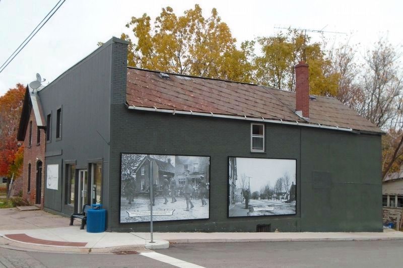 First World War Memorial and Main Street Photo Murals image. Click for full size.