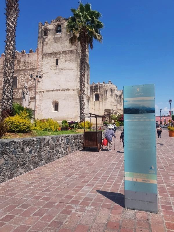 Monument to Friar Diego de Chvez and Marker image. Click for full size.