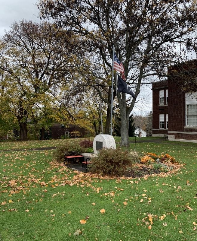 Hemlock World War II Memorial image. Click for full size.