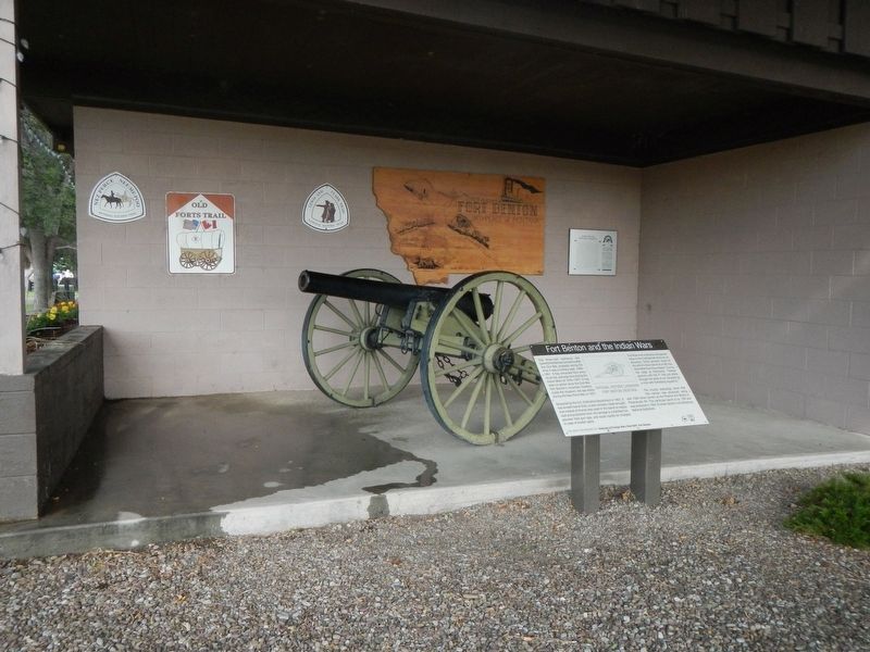 Fort Benton and the Indian Wars Marker and ordinance image. Click for full size.