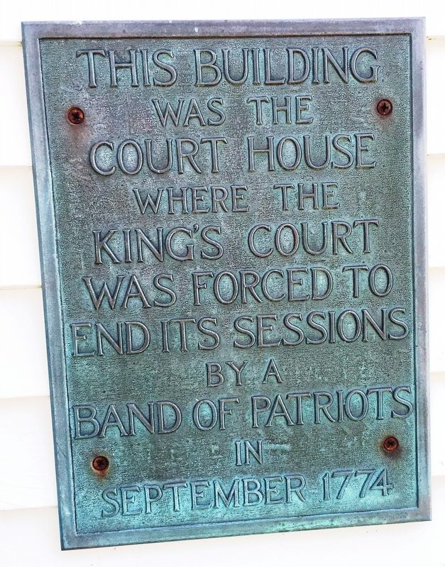 Olde Colonial Courthouse Marker image. Click for full size.
