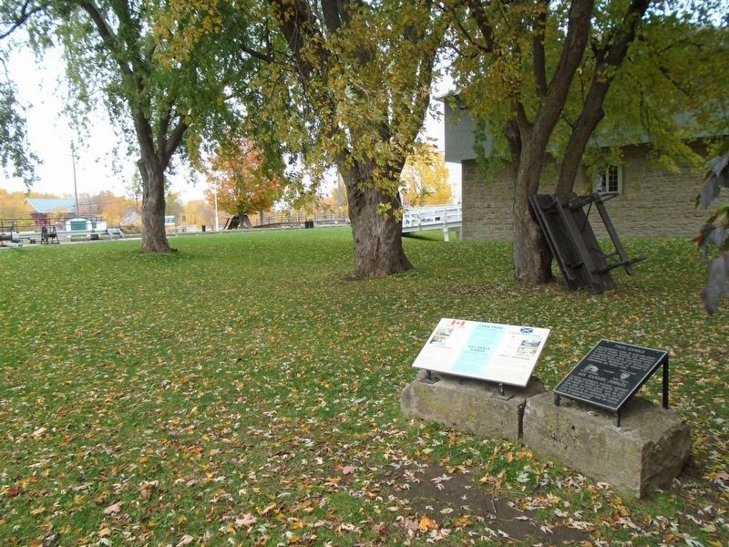 Twin Canals / Les canaux jumelés Marker. Click for full size. Twin Canals / Les canaux jumelés Marker image. Click for full size.