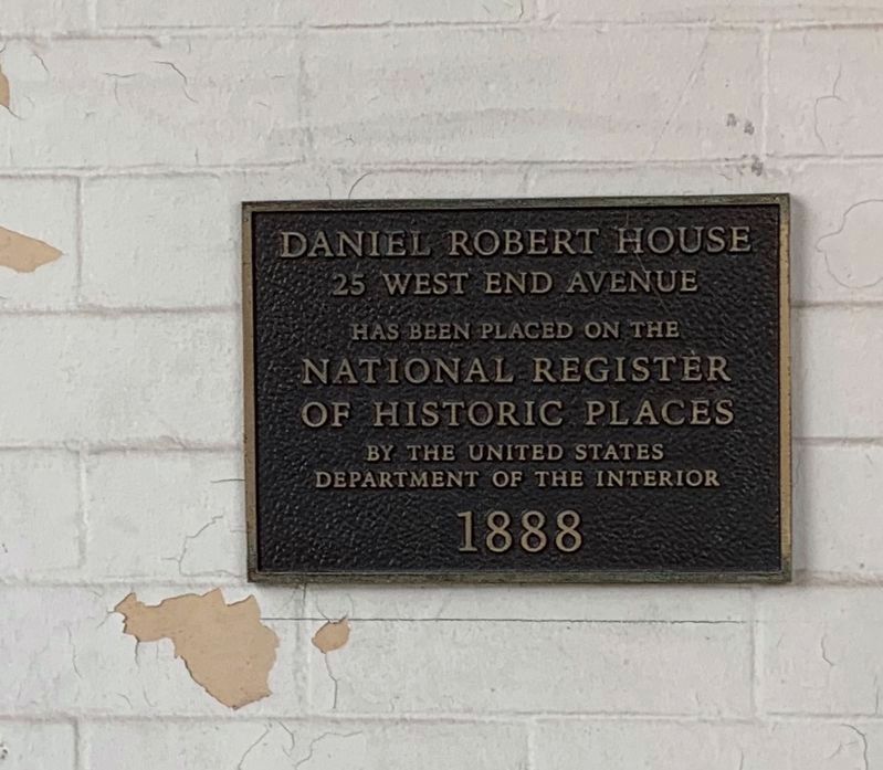 Daniel Robert House Marker image. Click for full size.