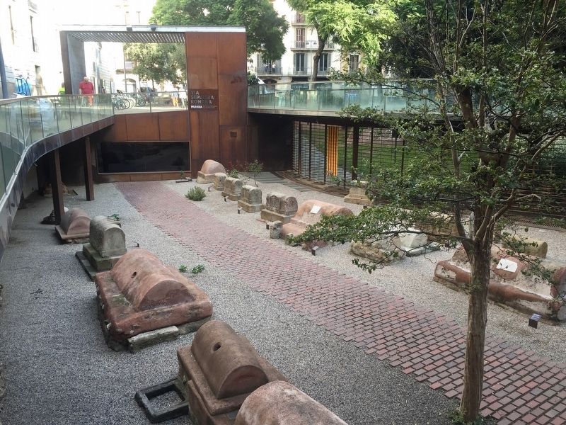 Roman sepulchral way (looking north) image. Click for full size.