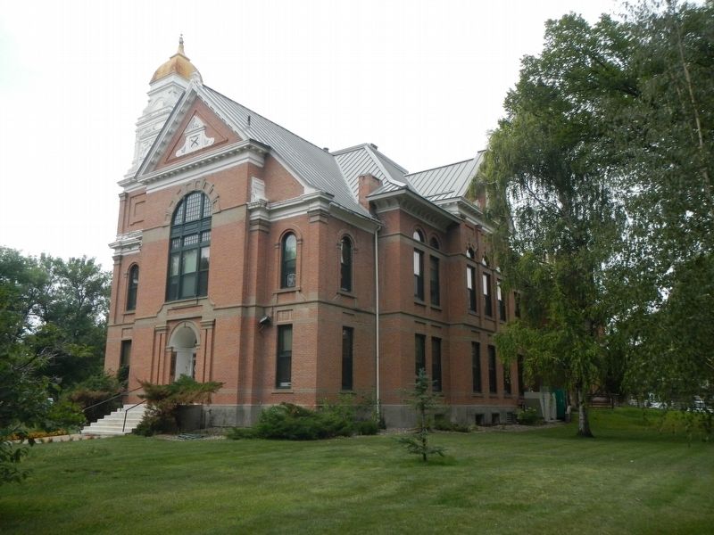 Chouteau County Courthouse. Click for full size. Chouteau County Courthouse image. Click for full size.
